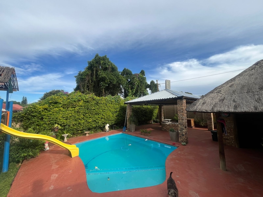 4 Bedroom Property for Sale in Protea Park North West